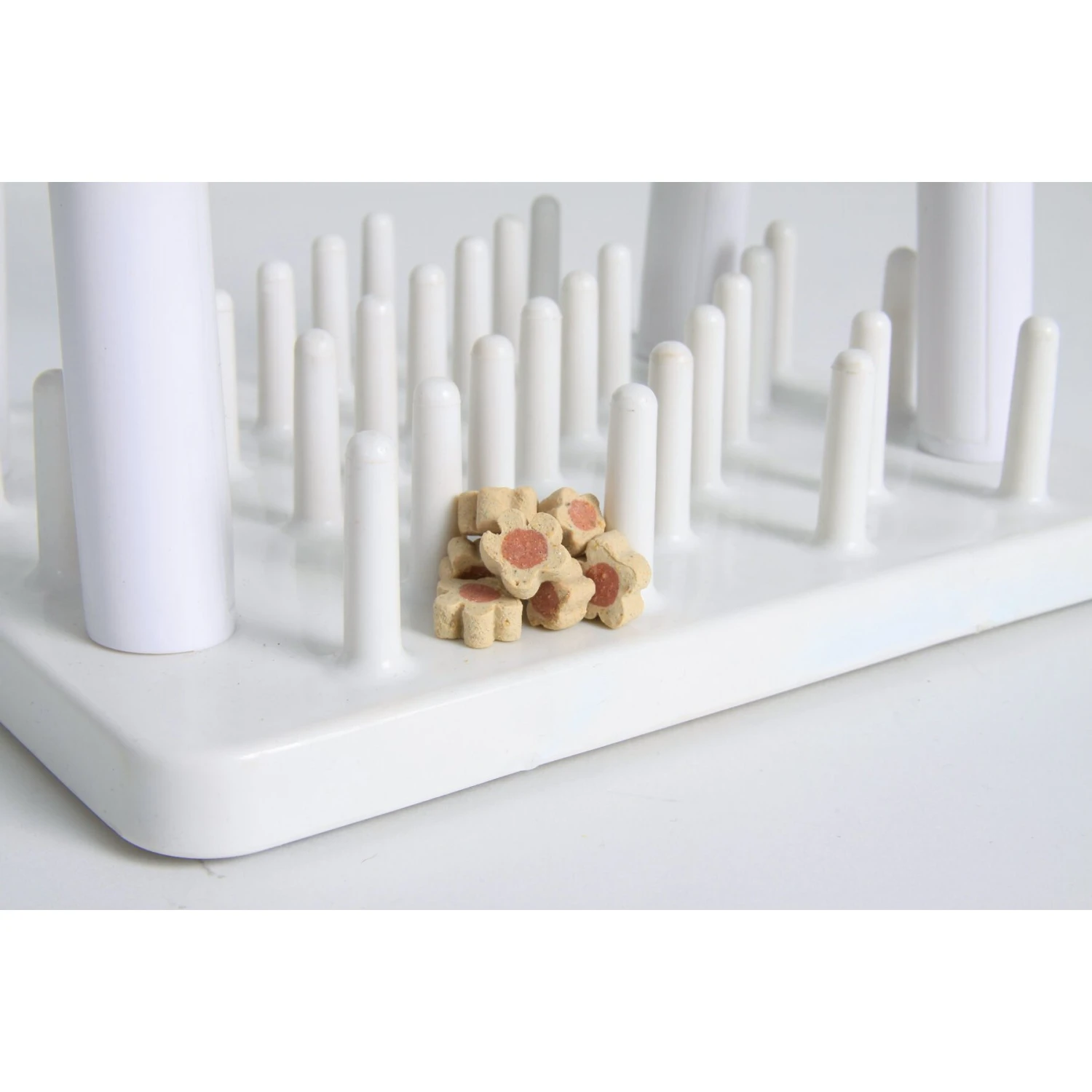 TRIXIE Mad Scientist Turn Around Activity Strategy Game Cat Toy - Image 5