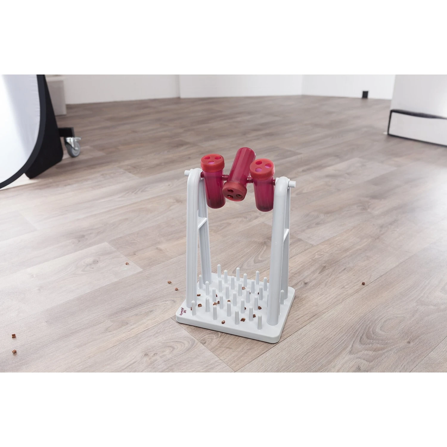 TRIXIE Mad Scientist Turn Around Activity Strategy Game Cat Toy - Image 7