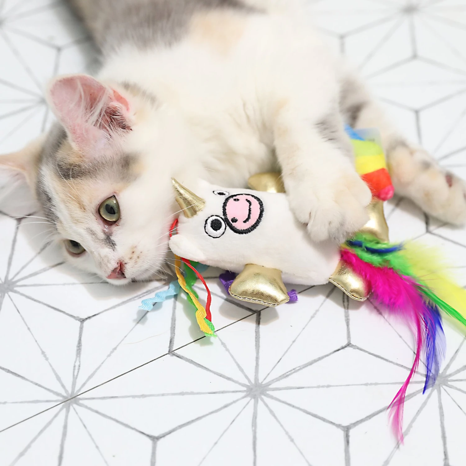 Mad Cat Mewnicorn & Rainbow Poop Catnip & Silvervine Cat Toy - Image 2