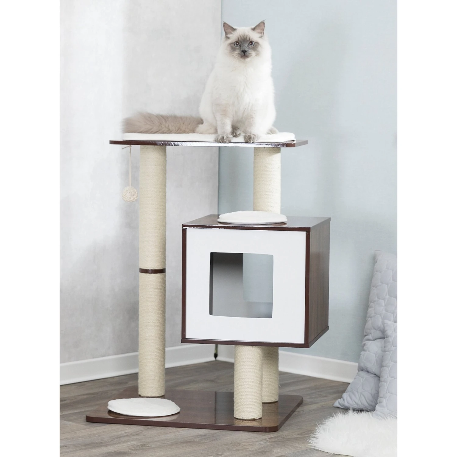 TRIXIE Inola 31-in Modern Wooden Tower Cat Scratching Post
