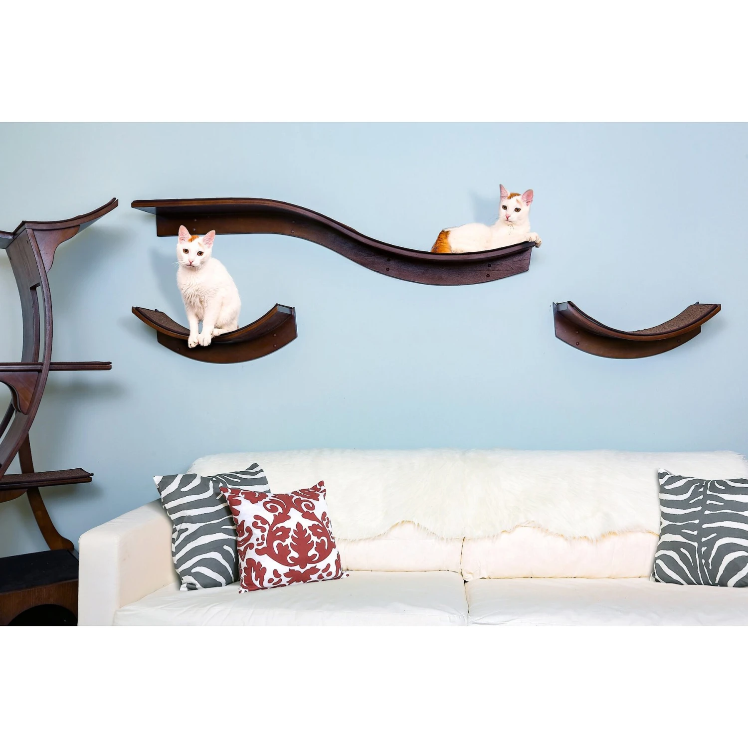 The Refined Feline Lotus Leaf Wall Mounted Cat Wall Shelf - Image 4