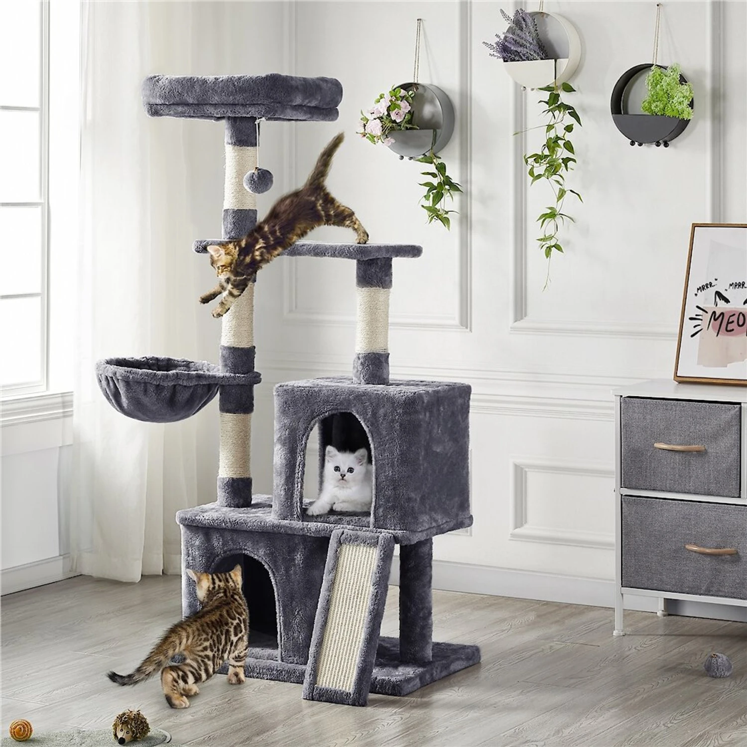 Yaheetech Multi-Level 53.5-in Plush Cat Tree