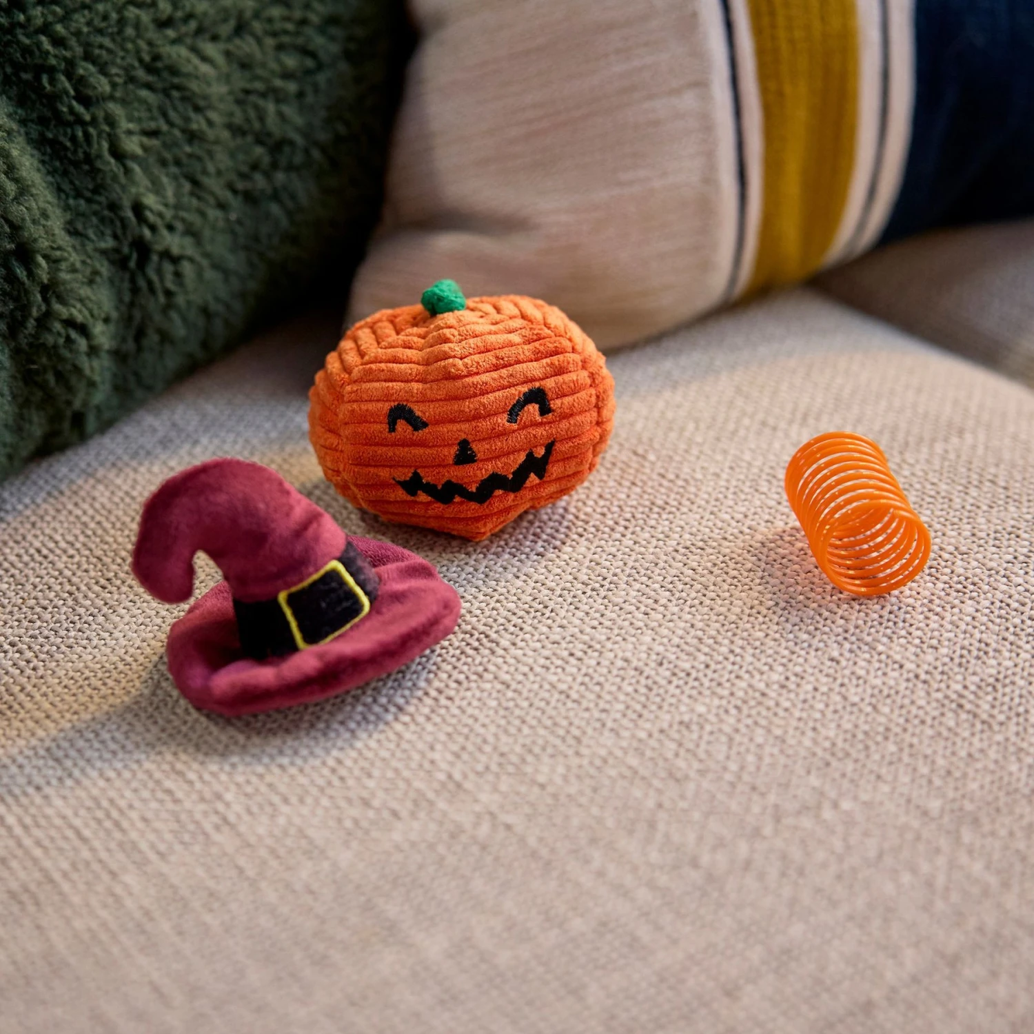 Goody Box Halloween Cat Toys & Treats - Image 6