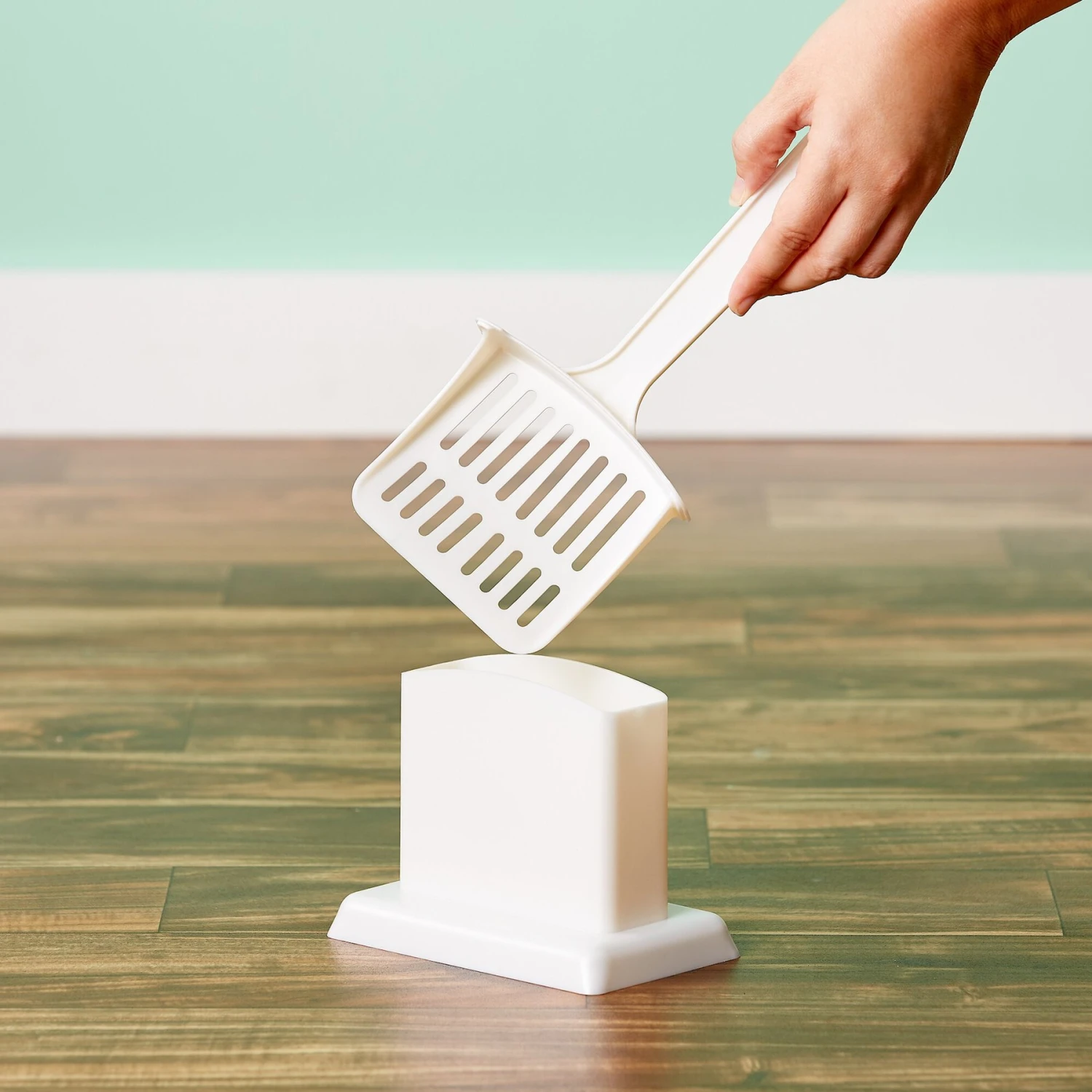 Petmate Handy Stand Litter Scoop - Image 3