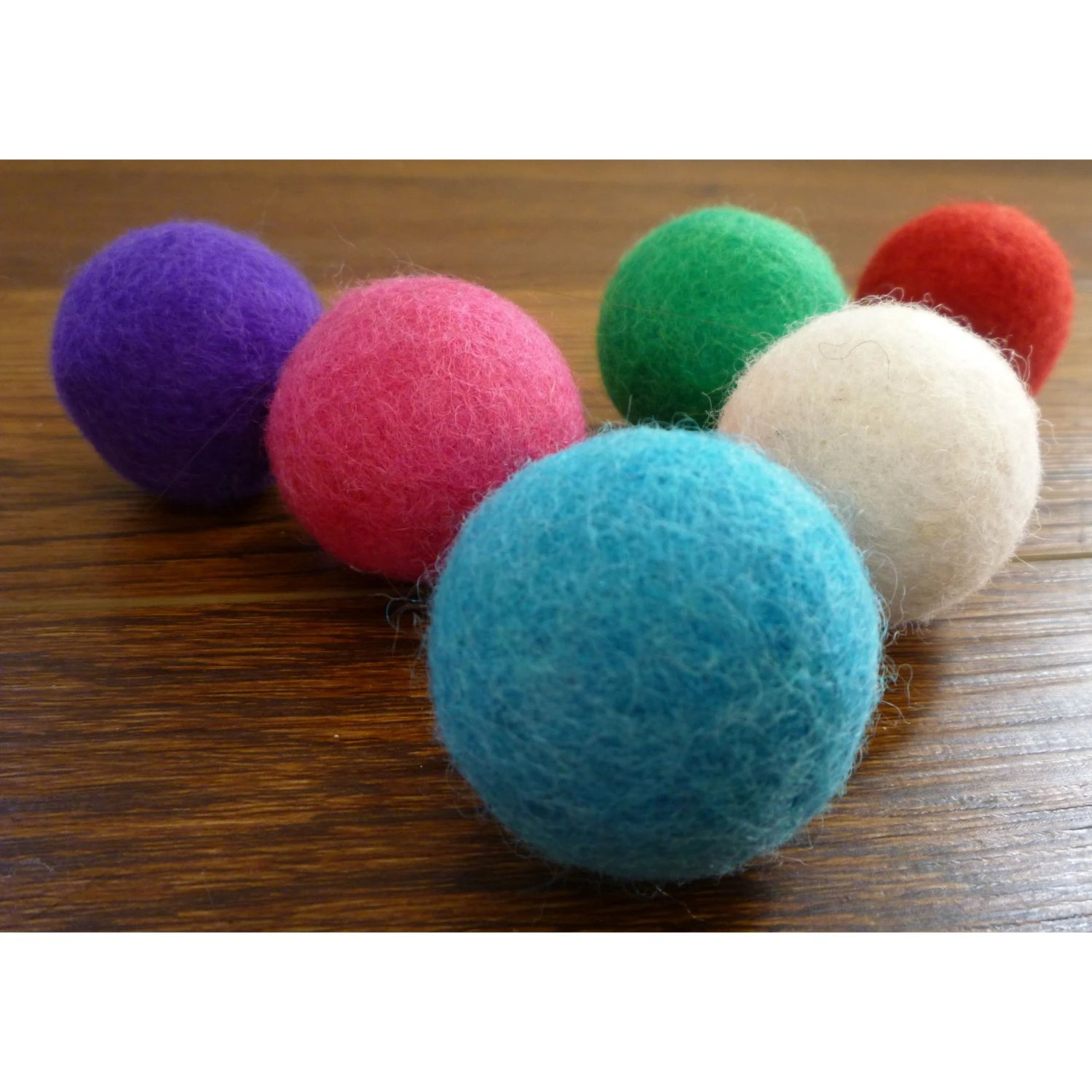 Earthtone Solutions Felted Wool Cat Ball Toy, 6 Count - Image 4