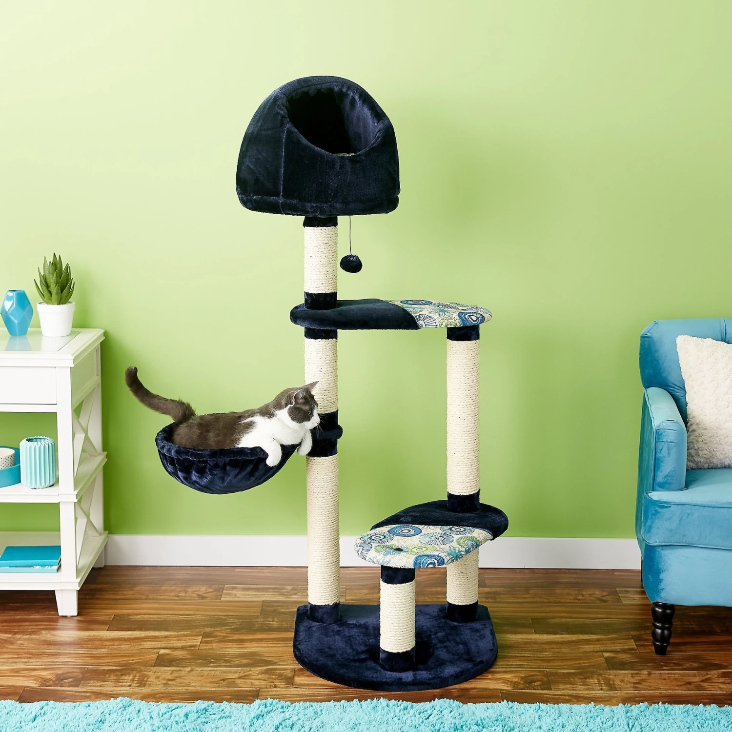 MidWest Feline Nuvo Resort 60-in Faux Fur Cat Tree