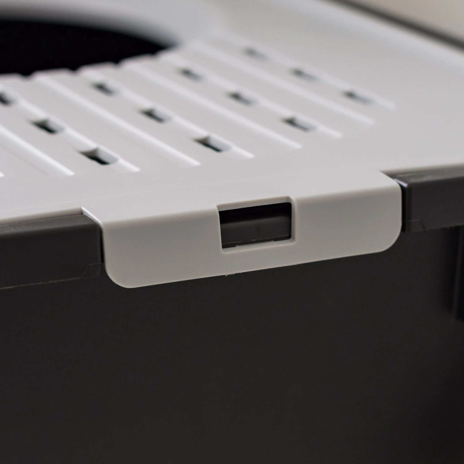 IRIS USA Square Top Entry Cat Litter Box With Scoop, Large - Image 8